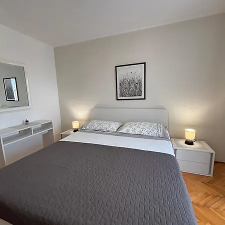 Quiet Apartment-free Parking * Rovinj