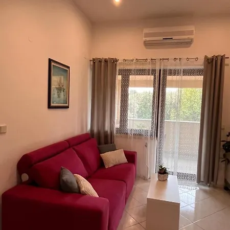 아파트 Quiet Apartment-free Parking 로비니