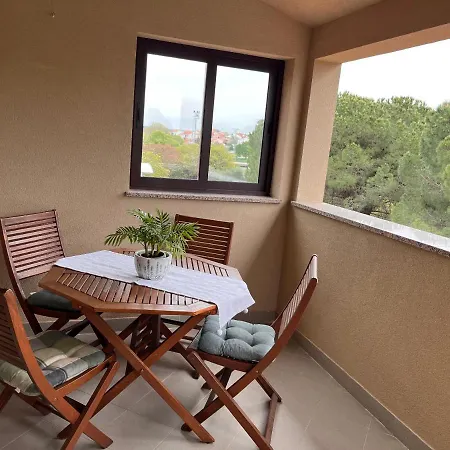 Quiet Apartment-free Parking 아파트 *